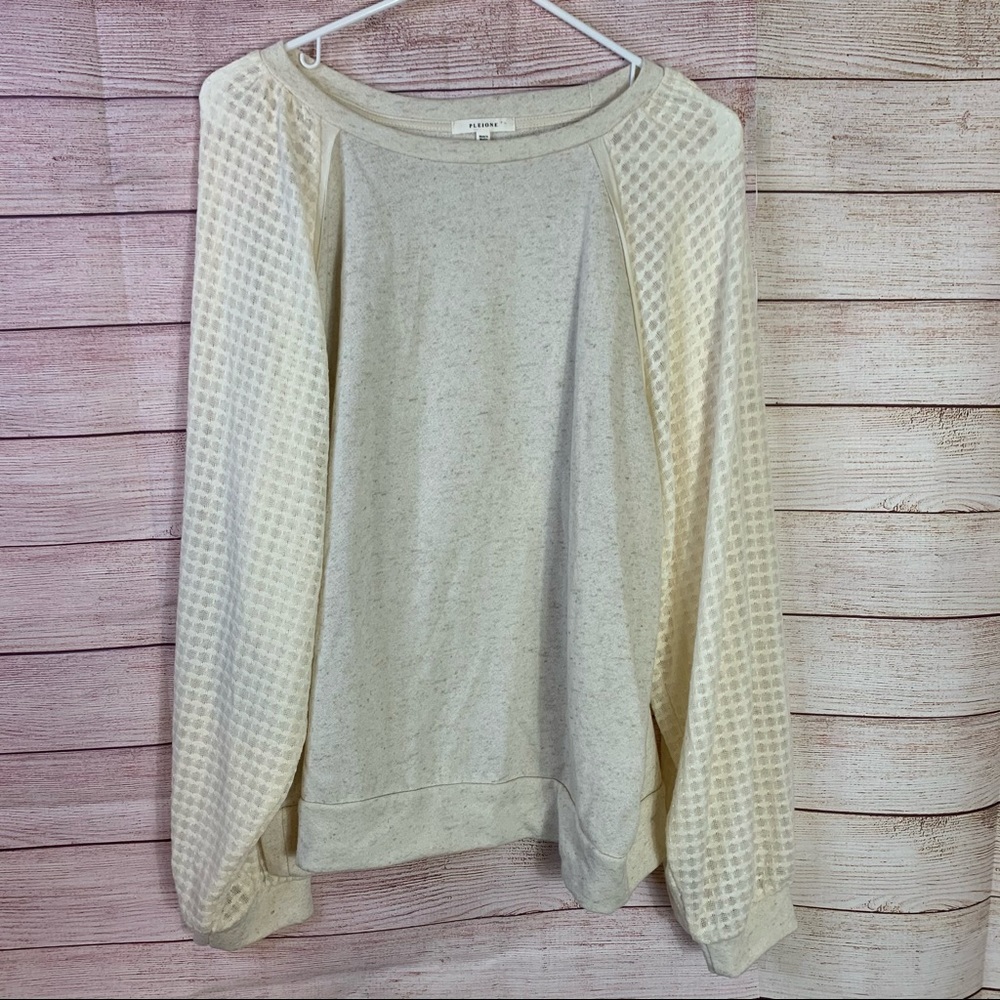 Pleione Cream‎ Sheer Sleeves Terry Pullover Size Large